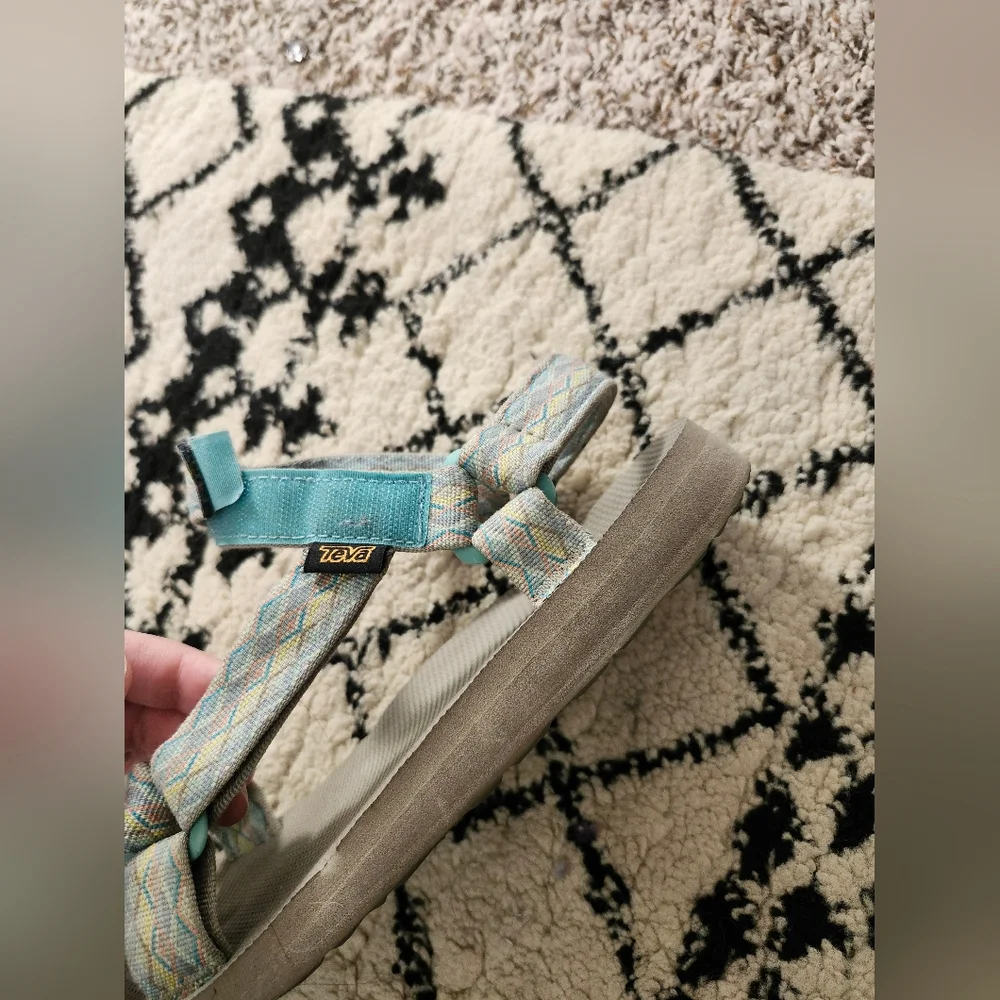 Teva Stylish Gray Blue Sandals 10